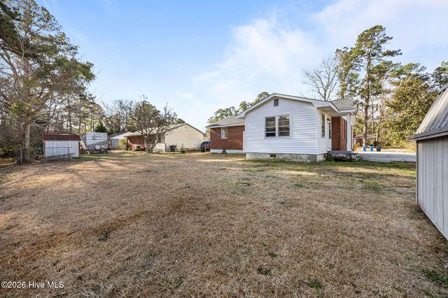 115 Armstrong Drive, Jacksonville, NC 28540