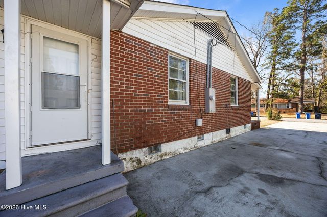 115 Armstrong Drive, Jacksonville, NC 28540