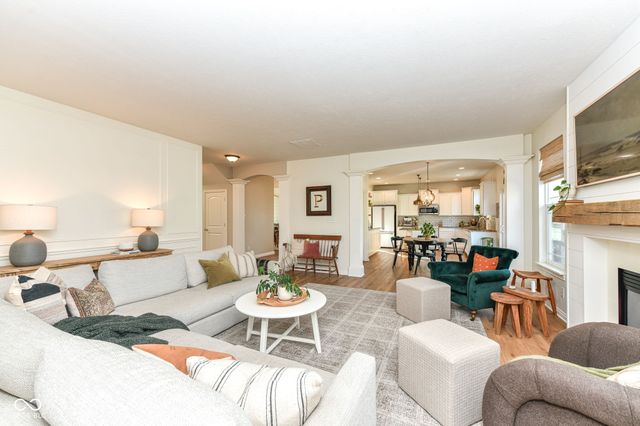 11046 Chapel Park Drive N, Noblesville, IN 46060