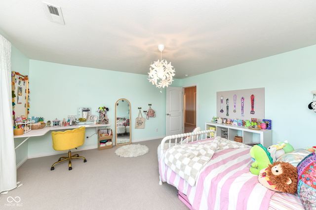 11046 Chapel Park Drive N, Noblesville, IN 46060