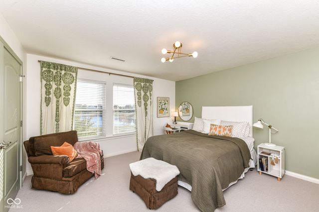 11046 Chapel Park Drive N, Noblesville, IN 46060