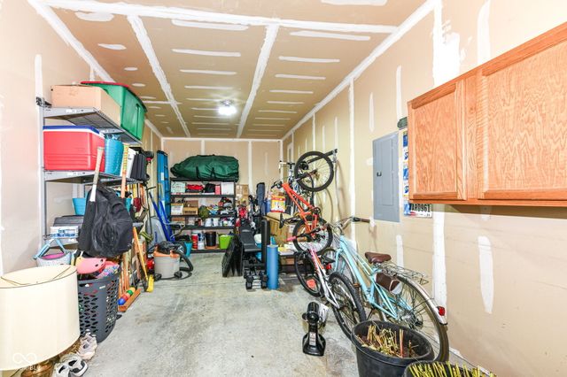 11046 Chapel Park Drive N, Noblesville, IN 46060