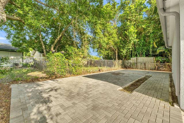 7537 NW 3rd Ave 1, Miami, FL 33150