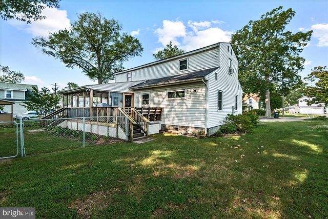 412 MARSHALL AVE, Colonial Beach, VA 22443