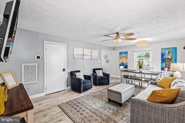 412 MARSHALL AVE, Colonial Beach, VA 22443