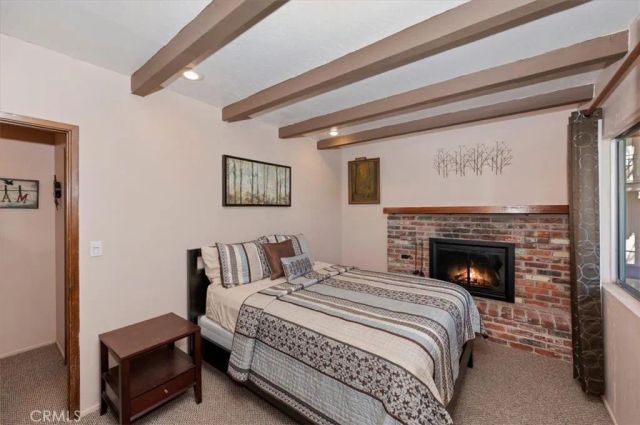 26525 Walnut Hills, Lake Arrowhead, CA 92352