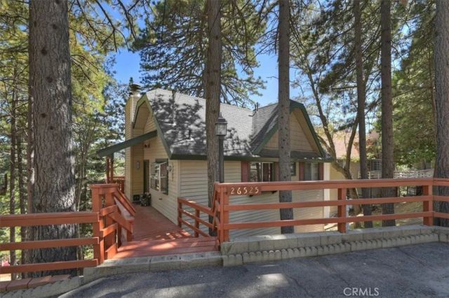 26525 Walnut Hills, Lake Arrowhead, CA 92352