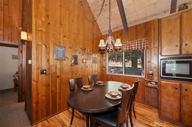 26525 Walnut Hills, Lake Arrowhead, CA 92352