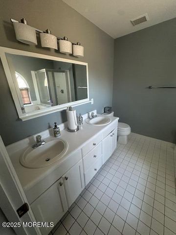 19 Pinto Drive, Tinton Falls, NJ 07753