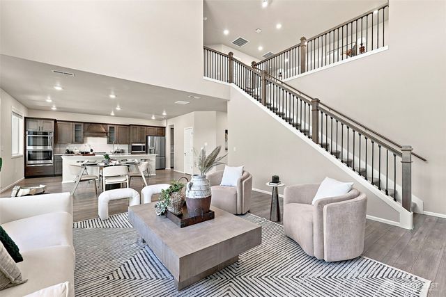 23624 228th Place SE, Maple Valley, WA 98038