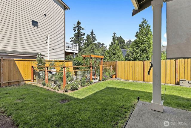 23624 228th Place SE, Maple Valley, WA 98038