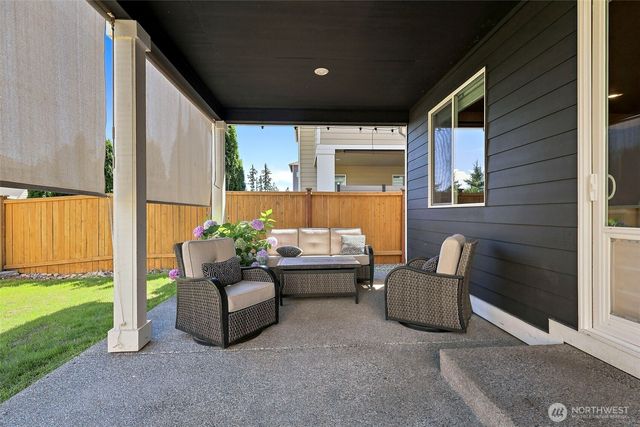 23624 228th Place SE, Maple Valley, WA 98038