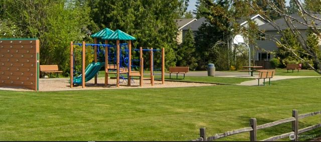 23624 228th Place SE, Maple Valley, WA 98038