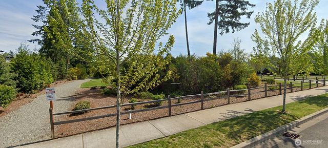 23624 228th Place SE, Maple Valley, WA 98038