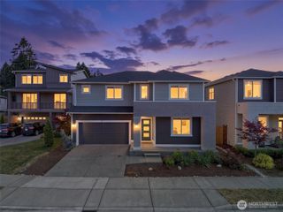 23624 228th Place SE, Maple Valley, WA 98038