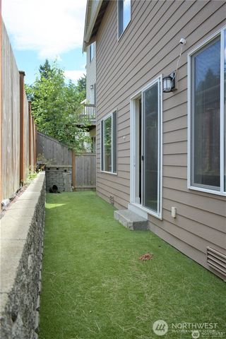 19607 25th Drive SE, Bothell, WA 98012