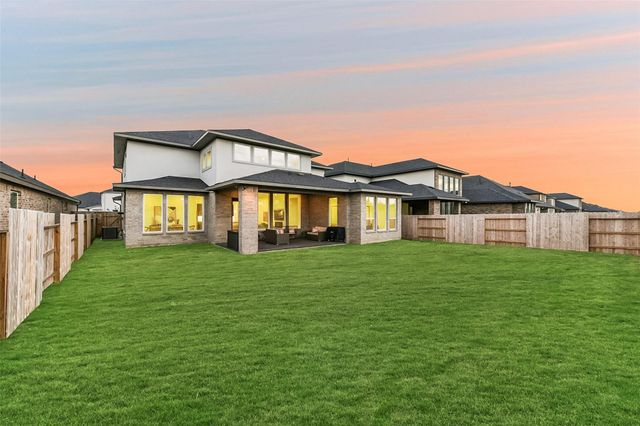 1424 River Point Drive, Friendswood, TX 77546