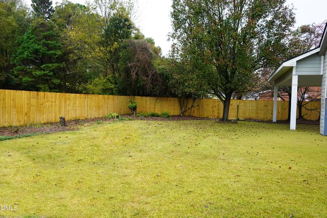 306 Warsaw Road, Clinton, NC 28328