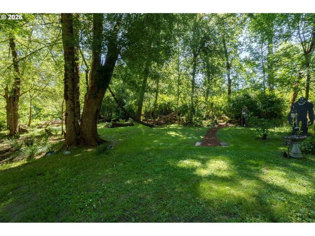 1760 Sw GOUCHER Ct, Mc Minnville, OR 97128