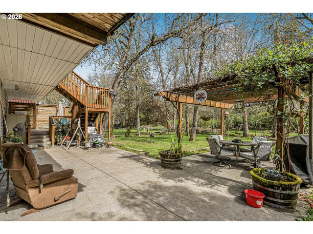1760 Sw GOUCHER Ct, Mc Minnville, OR 97128