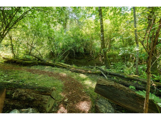 1760 Sw GOUCHER Ct, Mc Minnville, OR 97128