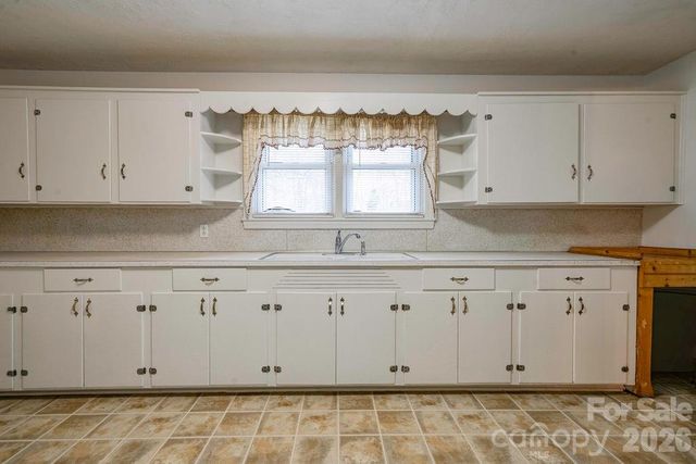 714 Linwood Road, Kings Mountain, NC 28086