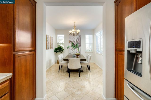 5416 Sandy Ct, Richmond, CA 94806