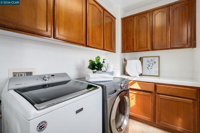 5416 Sandy Ct, Richmond, CA 94806