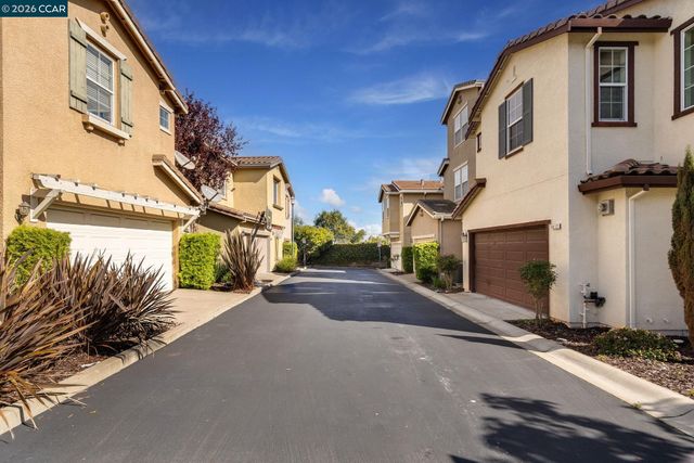 5416 Sandy Ct, Richmond, CA 94806