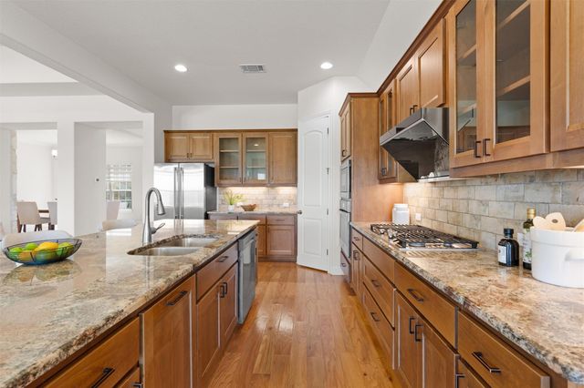 2700 War Wagon WAY, Leander, TX 78641