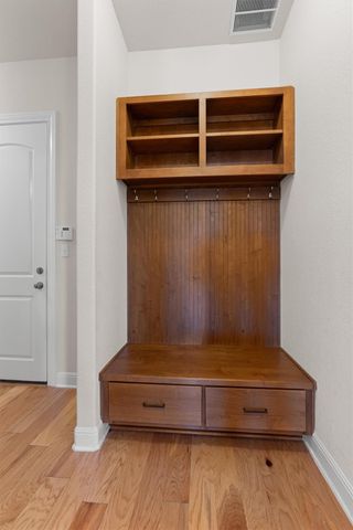 2700 War Wagon WAY, Leander, TX 78641