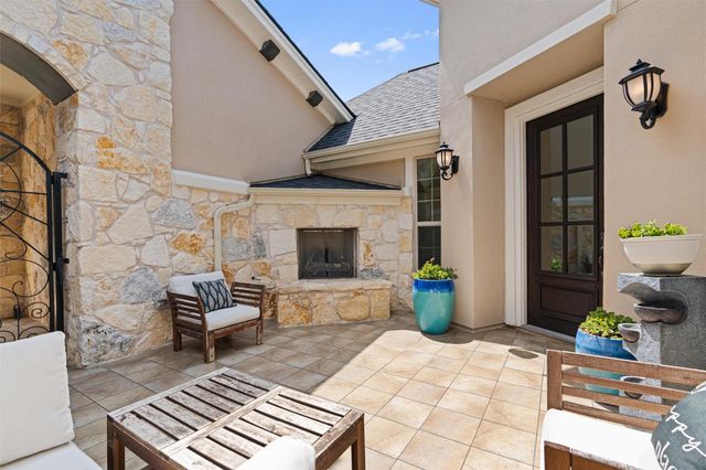 2700 War Wagon WAY, Leander, TX 78641
