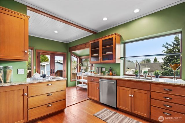 2221 Virginia Avenue, Everett, WA 98201