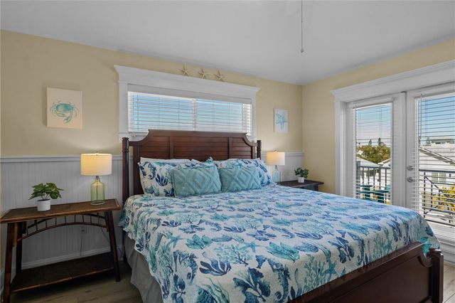 6908 HOLMES BOULEVARD, Holmes Beach, FL 34217