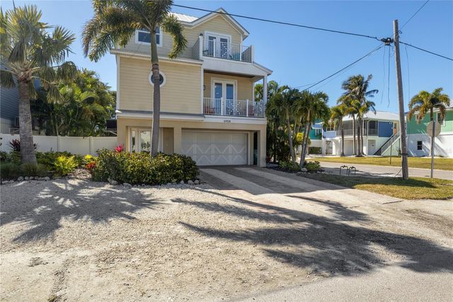 6908 HOLMES BOULEVARD, Holmes Beach, FL 34217