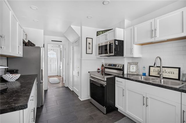 476 Providence Street, West Warwick, RI 02893