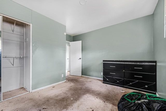5500 N 60th STREET, Milwaukee, WI 53218