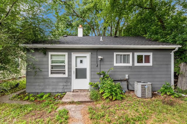 5500 N 60th STREET, Milwaukee, WI 53218