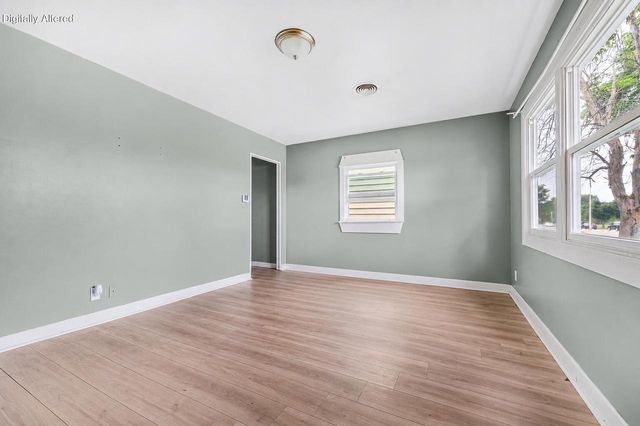 5500 N 60th STREET, Milwaukee, WI 53218