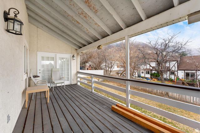 2232 E LONE EAGLE LN, Sandy, UT 84092