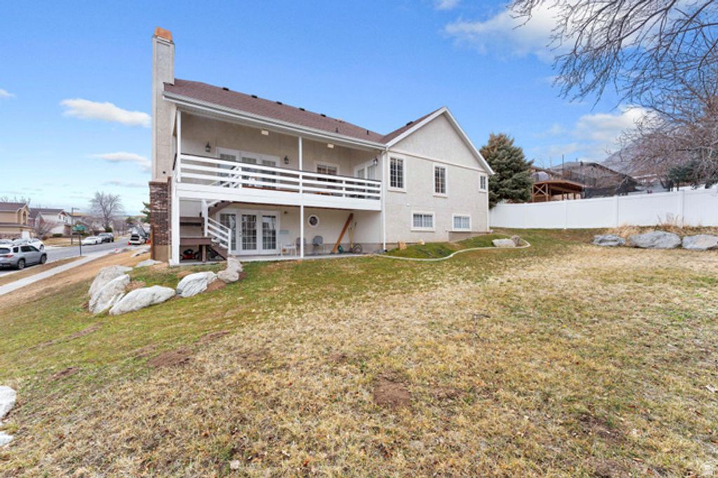 Image 22 of property listing at 2232 E LONE EAGLE LN, Sandy, UT 84092