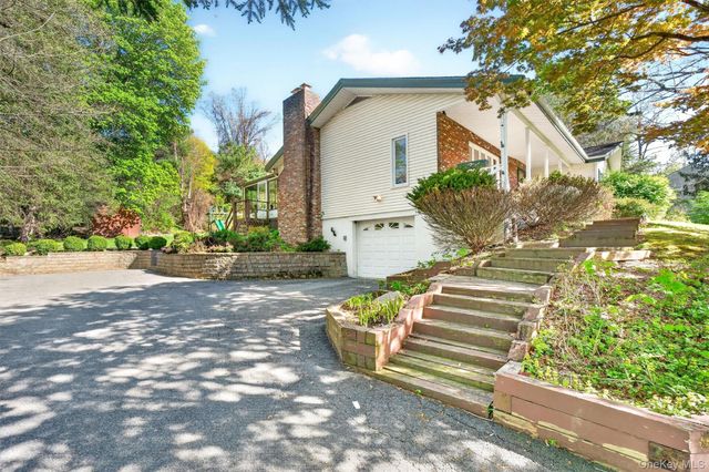 18 Patti Place, Hopewell Junction, NY 12533