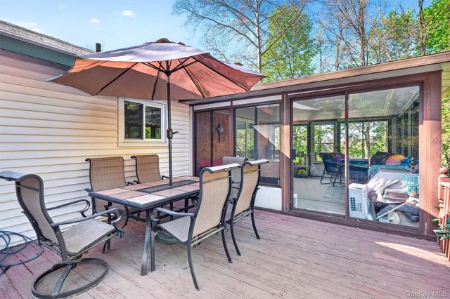 18 Patti Place, Hopewell Junction, NY 12533