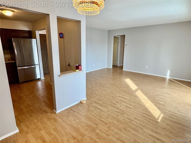 30515 W 14 Mile Road 37, Farmington Hills, MI 48334