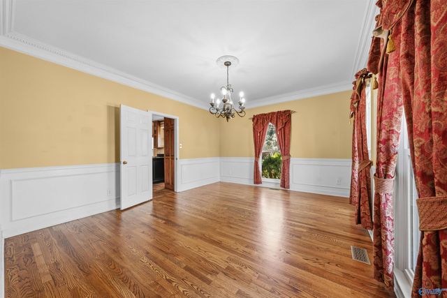 905 Whispering Pines Trail SW, Decatur, AL 35603