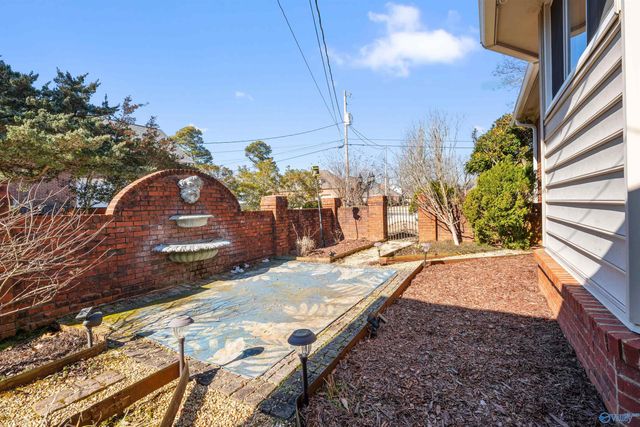 905 Whispering Pines Trail SW, Decatur, AL 35603