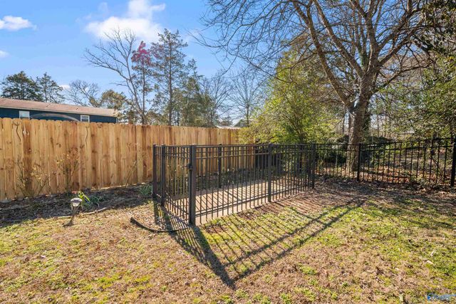 905 Whispering Pines Trail SW, Decatur, AL 35603