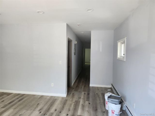 459 S 5th Avenue, Mount Vernon, NY 10550