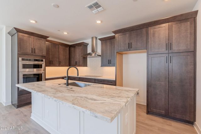 11300 N CASA DEGA Drive 1091, Surprise, AZ 85388