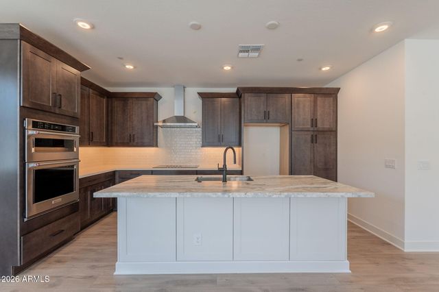 11300 N CASA DEGA Drive 1091, Surprise, AZ 85388